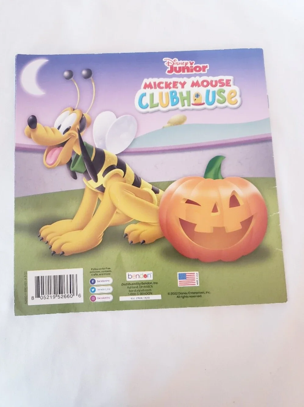 Disney Mickey's Halloween Treat Kids Book